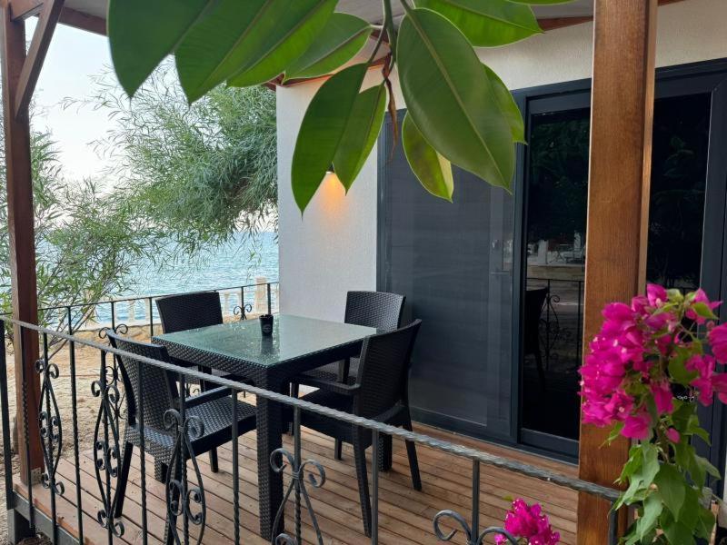Otelox Ayas Beach Bungalov Ердемлі Екстер'єр фото